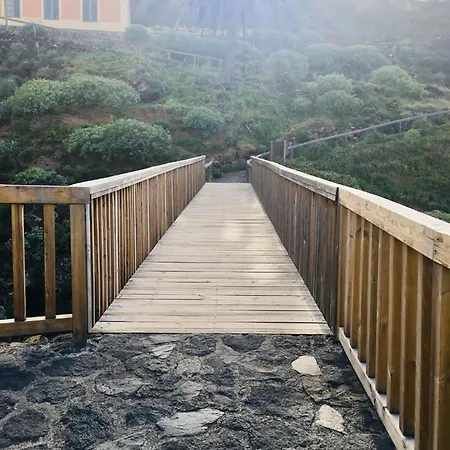 Sunset House